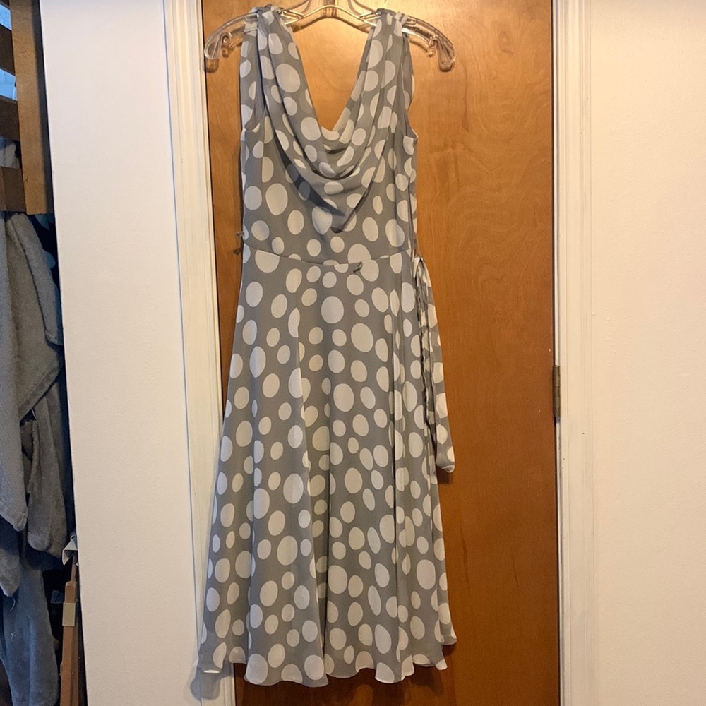 Fabulous Size 4 Stunning polka dot dress